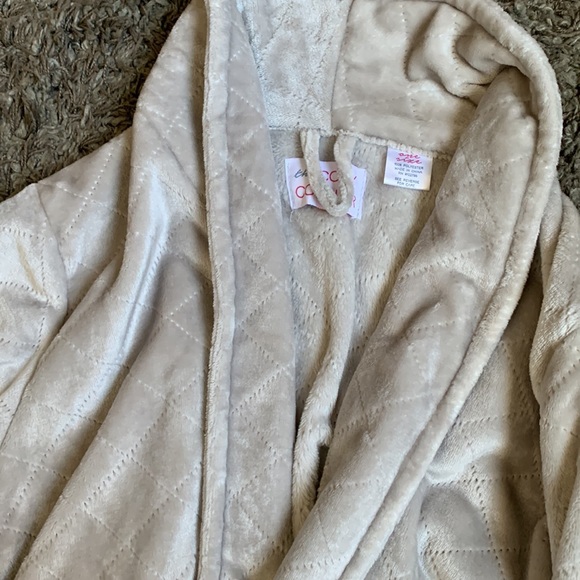 Classic cozy bathrobe - Picture 2 of 2